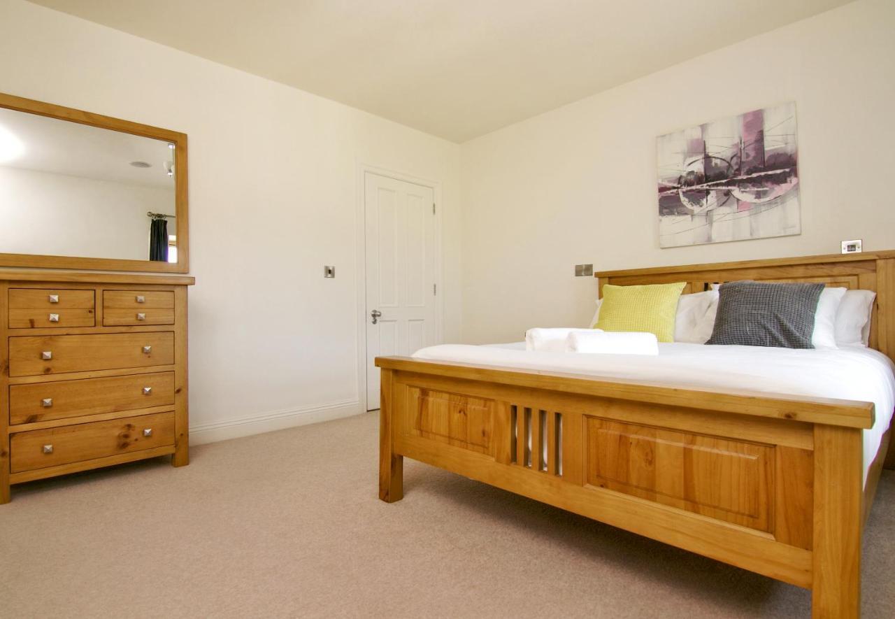 Escape Ordinary At Castle Hume Apartment Enniskillen Exterior photo