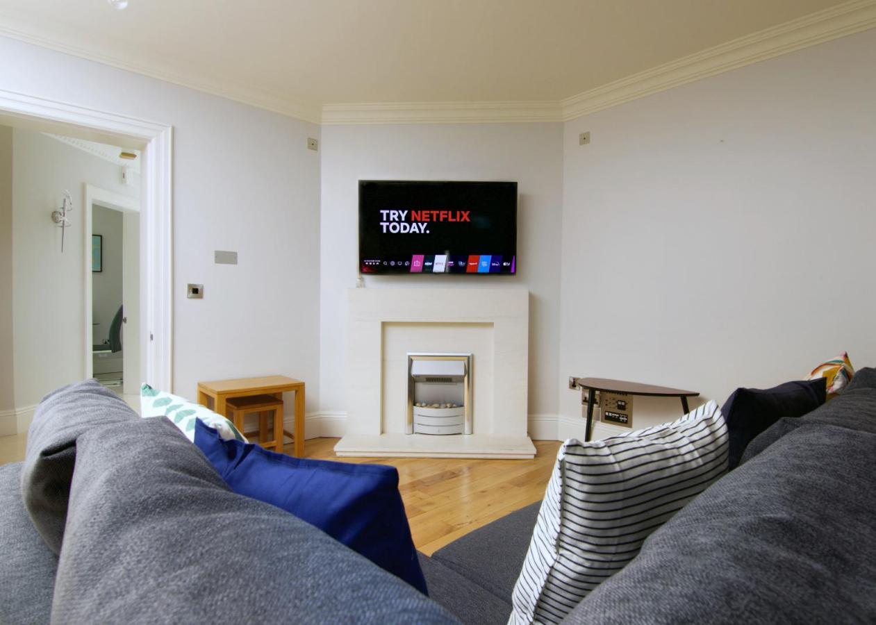 Escape Ordinary At Castle Hume Apartment Enniskillen Exterior photo