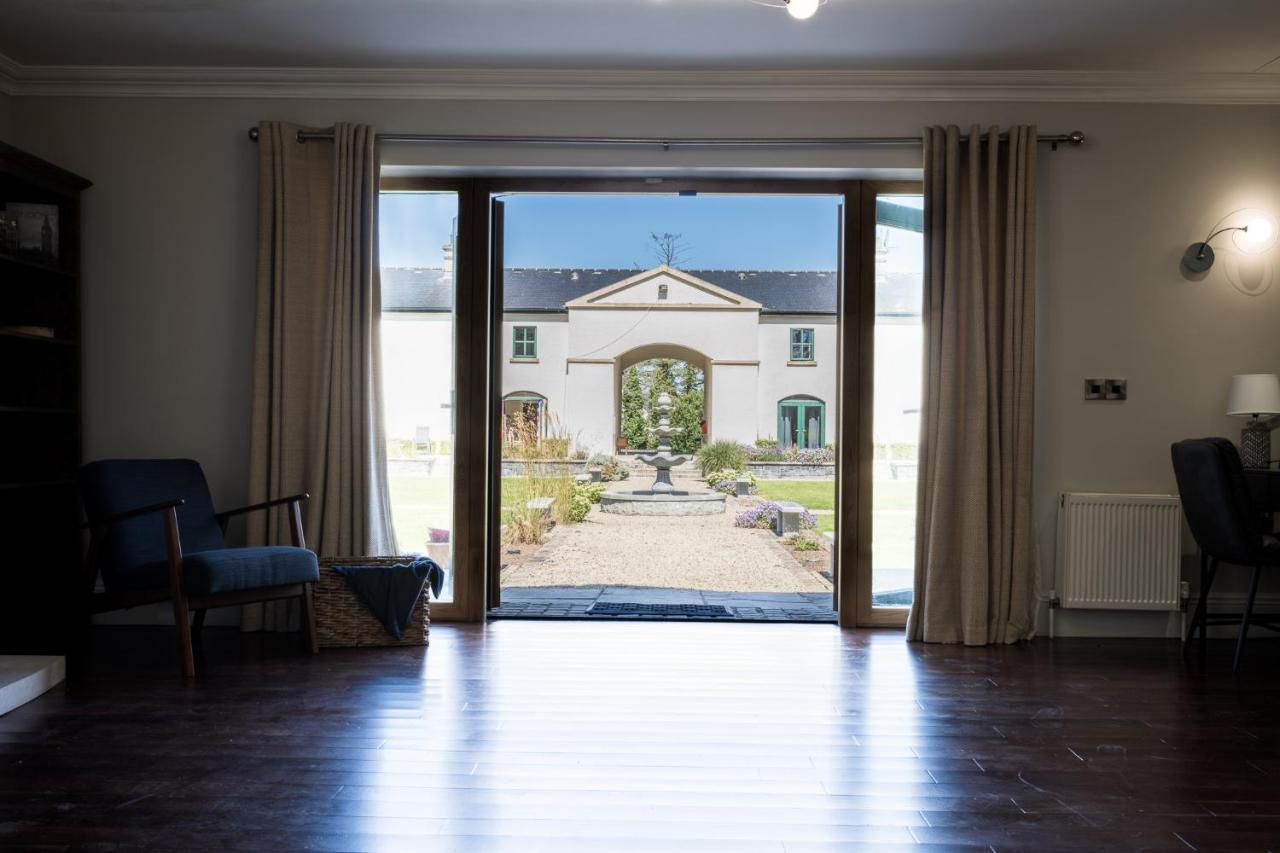 Escape Ordinary At Castle Hume Apartment Enniskillen Exterior photo