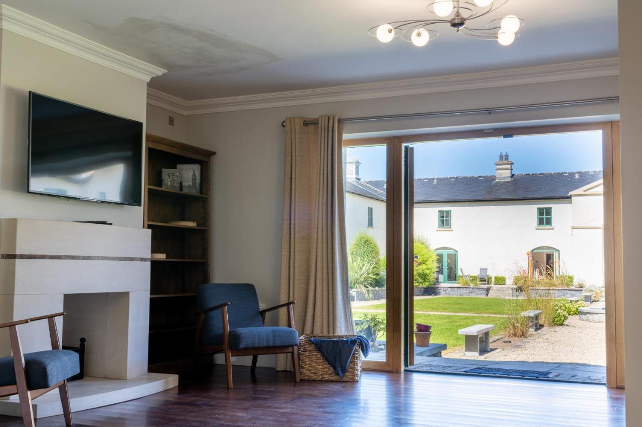 Escape Ordinary At Castle Hume Apartment Enniskillen Exterior photo