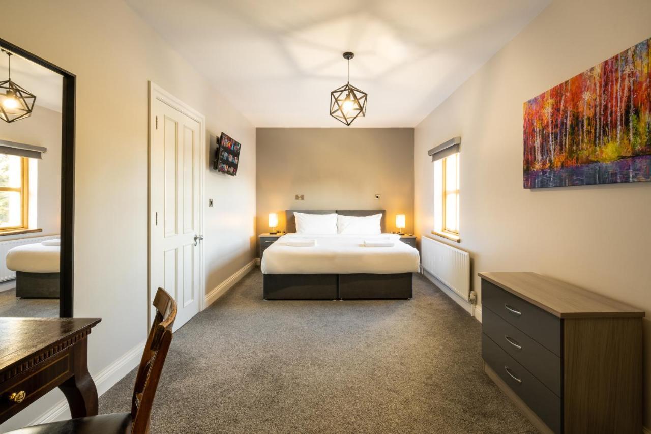 Escape Ordinary At Castle Hume Apartment Enniskillen Exterior photo